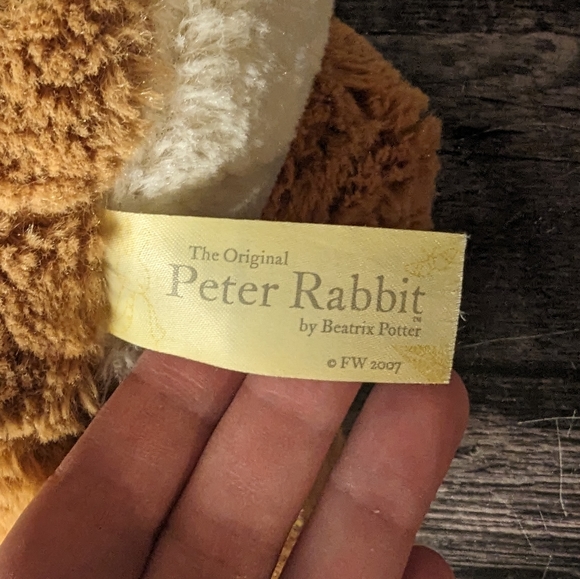 Official Peter Rabbit Plush - Picture 3 of 6